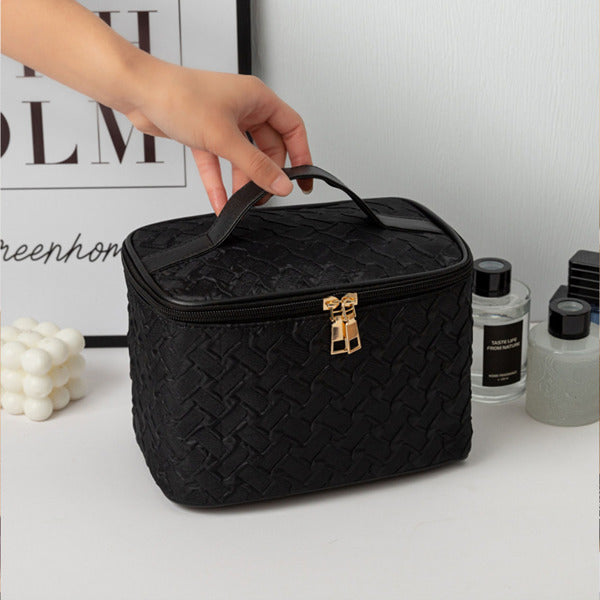 Black Large-Capacity Travel Cosmetic Bag – Waterproof & Portable