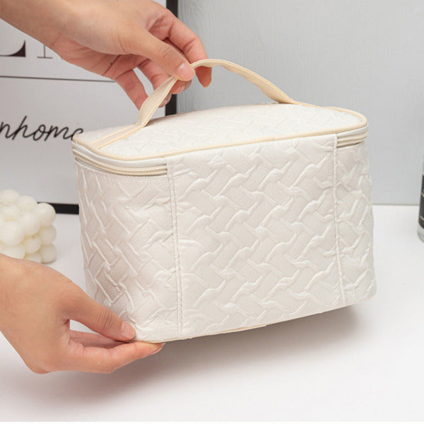 White Large-Capacity Travel Makeup Bag – Waterproof & Portable