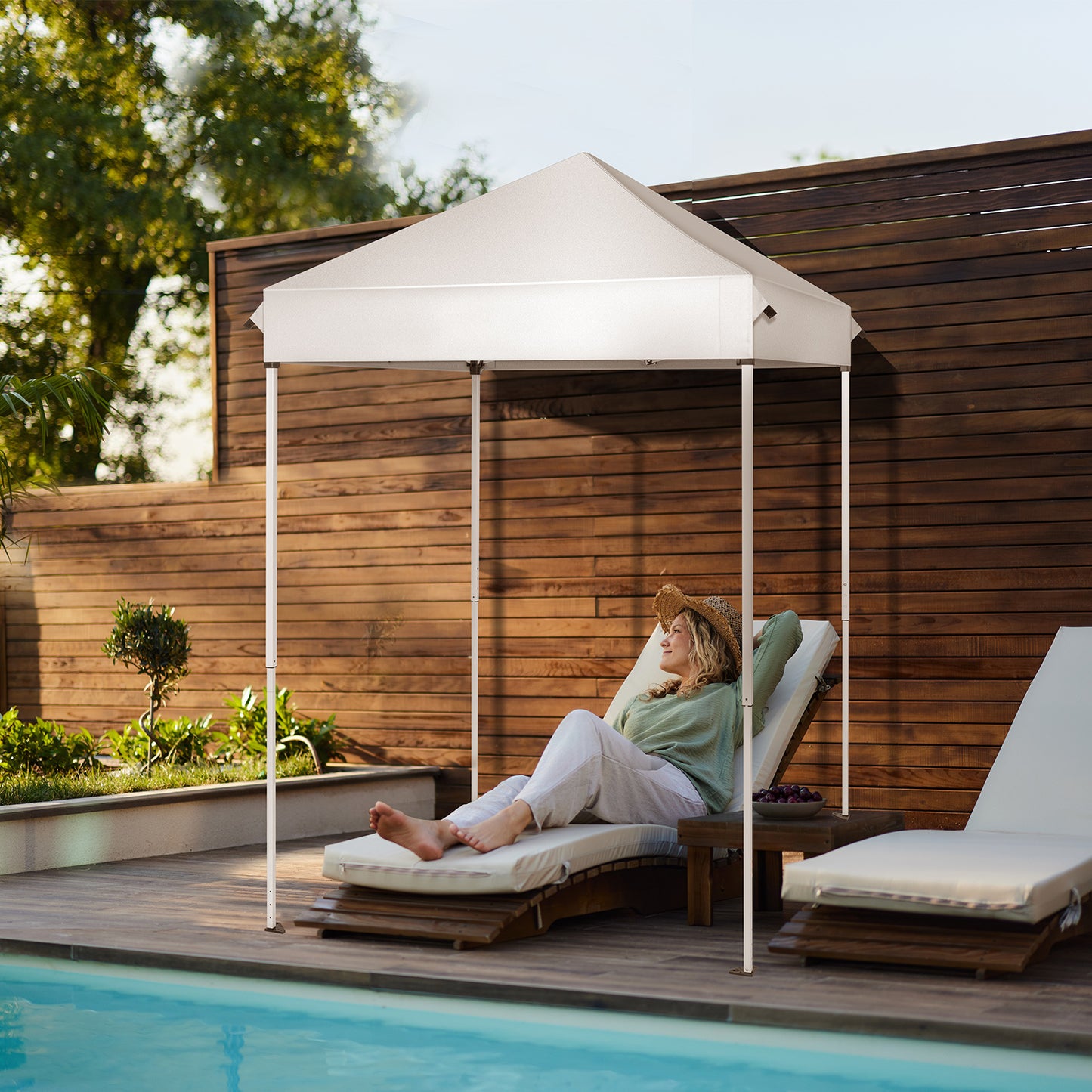 5x5ft Outdoor Awning – White, UV-Resistant & Waterproof Canopy